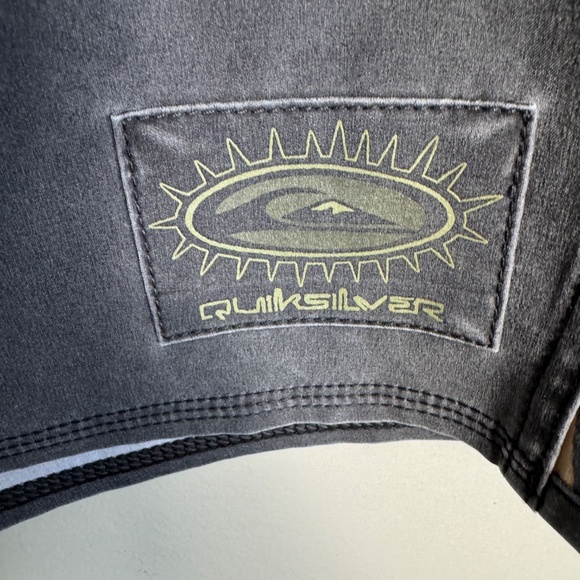 Quiksilver Highline Men's Hybrid Board Shorts Gray 38 Beach Surf Skateboard‎ - Picture 4 of 12